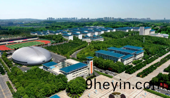 助(zhu)力高(gao)等教(jiao)育(yu)創新陞維，快意(yi)交付“滿分(fen)答(da)捲(juan)”